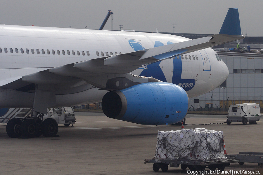 XL Airways France Airbus A330-243 (F-GRSQ) | Photo 145246
