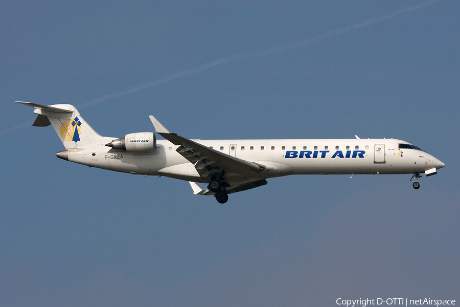 Brit Air Bombardier CRJ-701 (F-GRZA) | Photo 270728