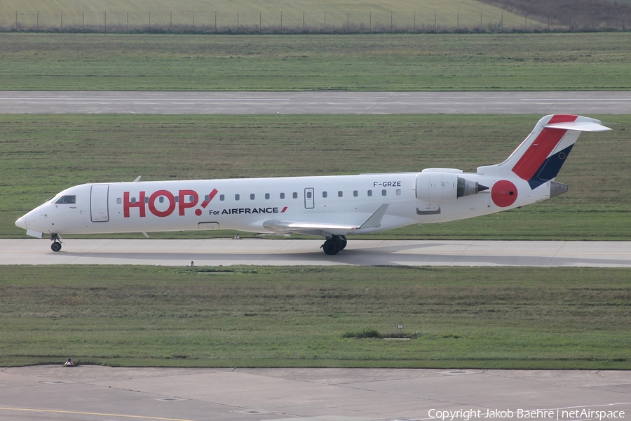 HOP! Bombardier CRJ-701 (F-GRZE) | Photo 139582