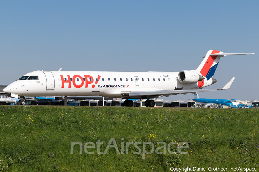 HOP! Bombardier CRJ-701 (F-GRZI) | Photo 331345