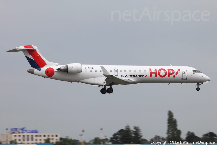 HOP! Bombardier CRJ-701 (F-GRZI) | Photo 240641