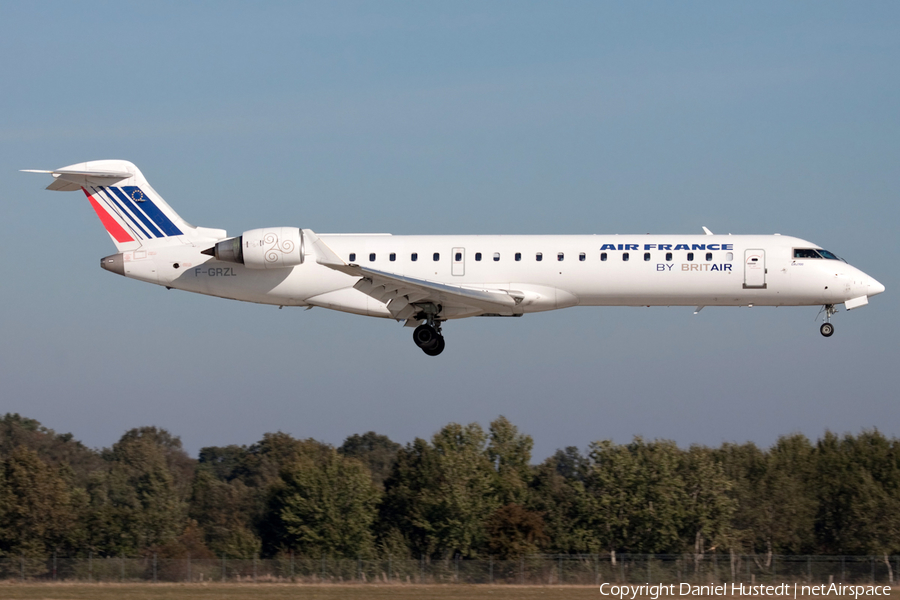 Air France (Brit Air) Bombardier CRJ-702 (F-GRZL) | Photo 529657