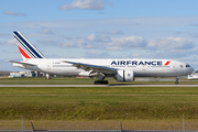 Air France Boeing 777-228(ER) (F-GSPE) at  Montreal - Pierre Elliott Trudeau International (Dorval), Canada