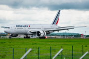 Air France Boeing 777-228(ER) (F-GSPQ) at  Paris - Charles de Gaulle (Roissy), France