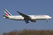 Air France Boeing 777-228(ER) (F-GSPV) at  Paris - Charles de Gaulle (Roissy), France