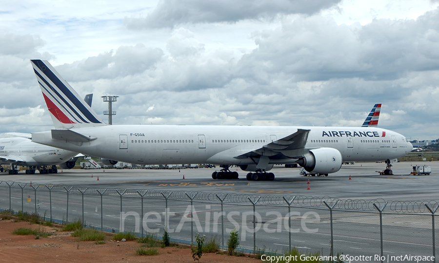 Air France Boeing 777-328(ER) (F-GSQA) | Photo 395998