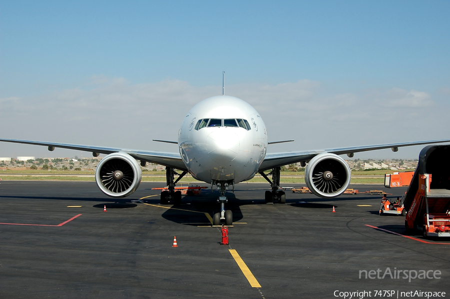 Air France Boeing 777-328(ER) (F-GSQA) | Photo 47214