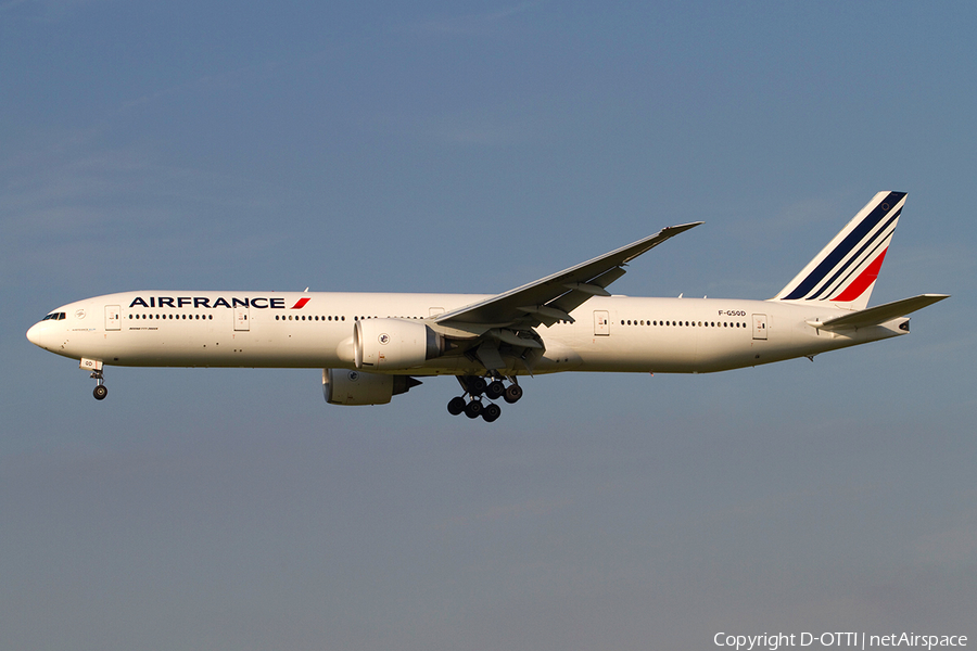 Air France Boeing 777-328(ER) (F-GSQD) | Photo 372201