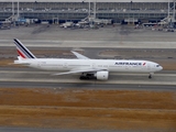 Air France Boeing 777-328(ER) (F-GSQD) at  Santiago - Comodoro Arturo Merino Benitez International, Chile