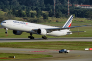 Air France Boeing 777-328(ER) (F-GSQF) at  Sao Paulo - Guarulhos - Andre Franco Montoro (Cumbica), Brazil