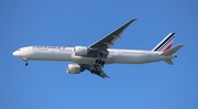 Air France Boeing 777-328(ER) (F-GSQF) at  San Francisco - International, United States