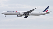 Air France Boeing 777-328(ER) (F-GSQF) at  Singapore - Changi, Singapore