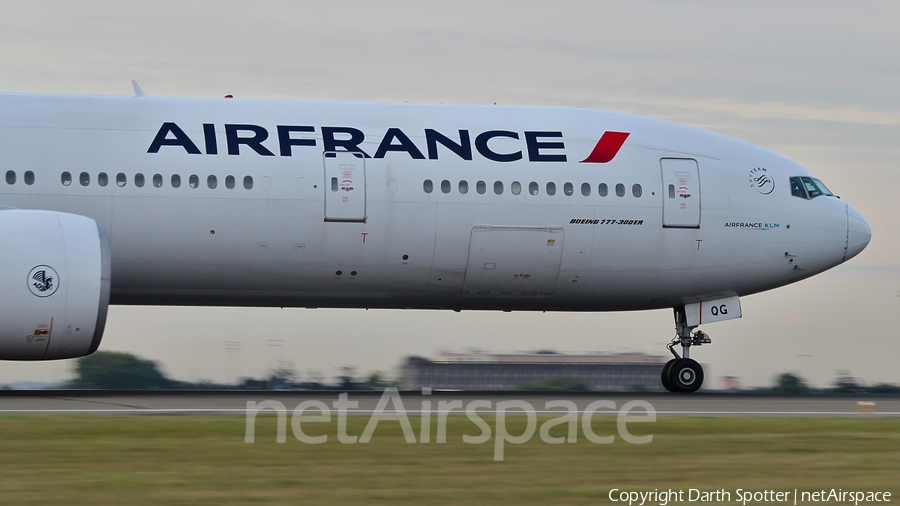 Air France Boeing 777-328(ER) (F-GSQG) | Photo 220937