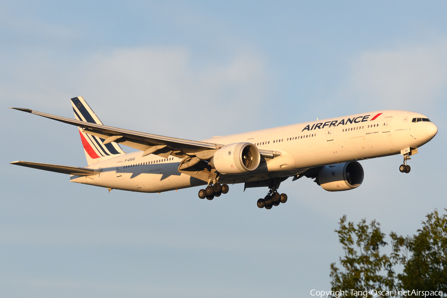 Air France Boeing 777-328(ER) (F-GSQG) | Photo 591149