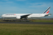 Air France Boeing 777-328(ER) (F-GSQK) at  Paris - Charles de Gaulle (Roissy), France