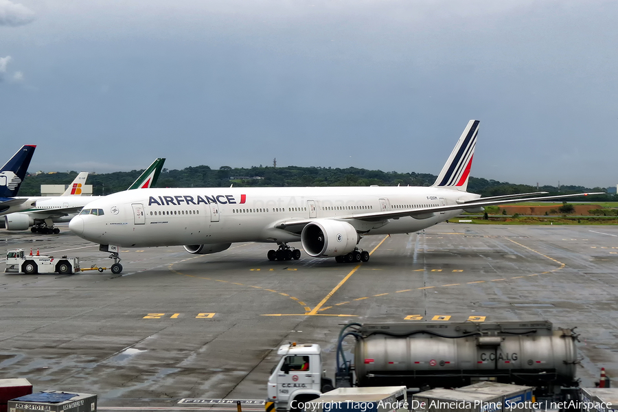 Air France Boeing 777-328(ER) (F-GSQM) | Photo 612370