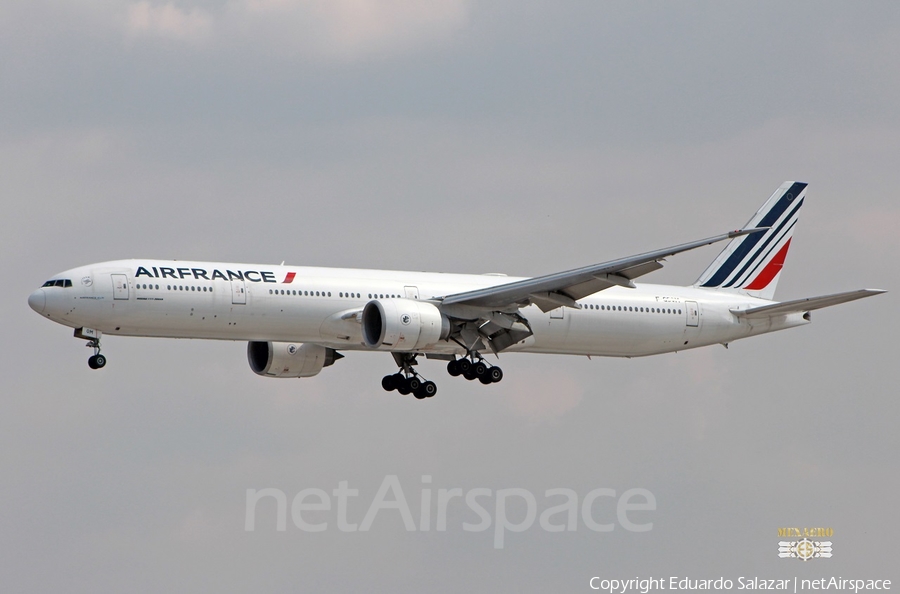 Air France Boeing 777-328(ER) (F-GSQM) | Photo 505176