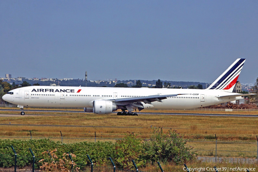 Air France Boeing 777-328(ER) (F-GSQP) | Photo 375181