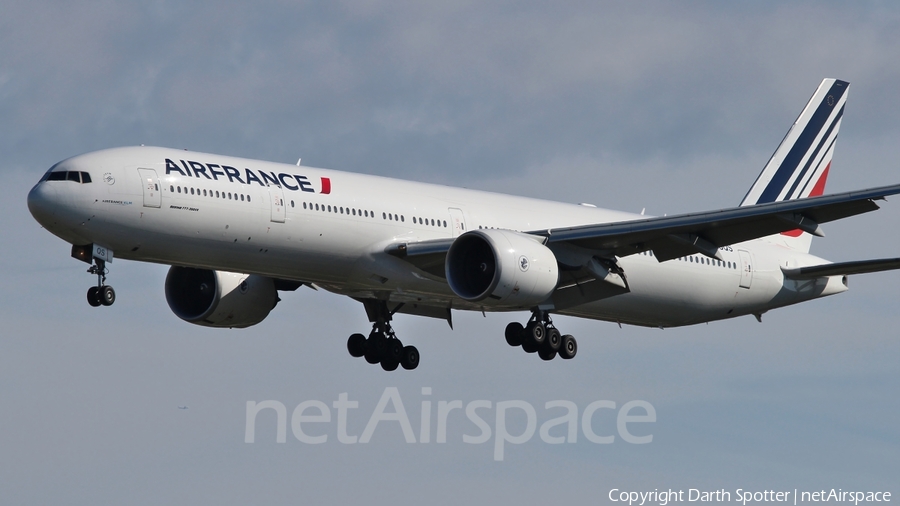 Air France Boeing 777-328(ER) (F-GSQS) | Photo 220951