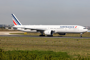 Air France Boeing 777-328(ER) (F-GSQS) at  Paris - Orly, France