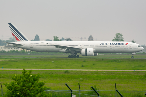 Air France Boeing 777-328(ER) (F-GSQS) at  Paris - Orly, France