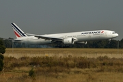 Air France Boeing 777-328(ER) (F-GSQU) at  Johannesburg - O.R.Tambo International, South Africa