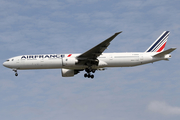 Air France Boeing 777-328(ER) (F-GSQU) at  Singapore - Changi, Singapore