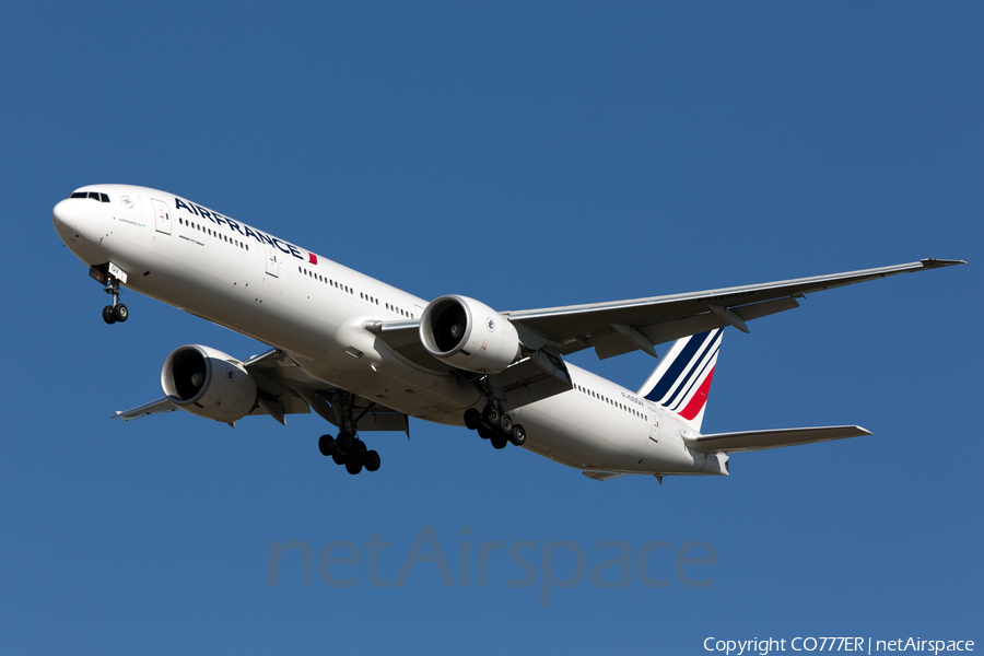 Air France Boeing 777-328(ER) (F-GSQV) | Photo 37279