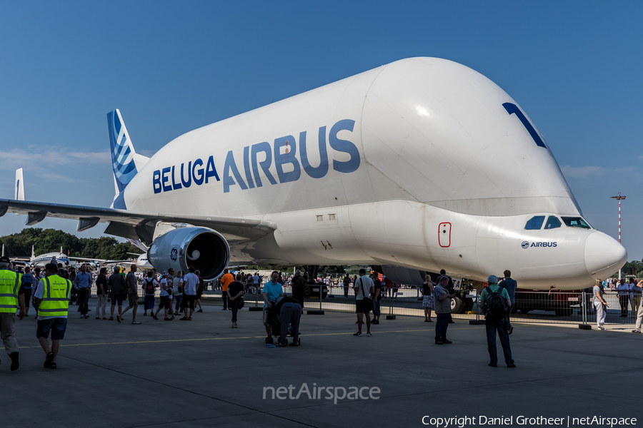 Airbus Transport International Airbus A300B4-608ST (F-GSTA) | Photo 94951