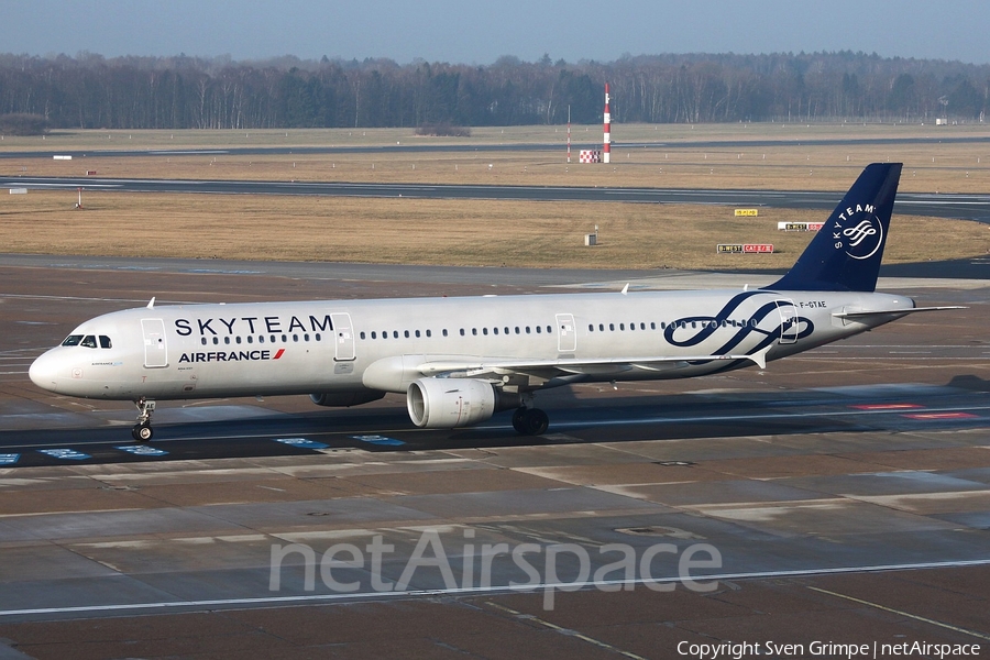 Air France Airbus A321-211 (F-GTAE) | Photo 41121