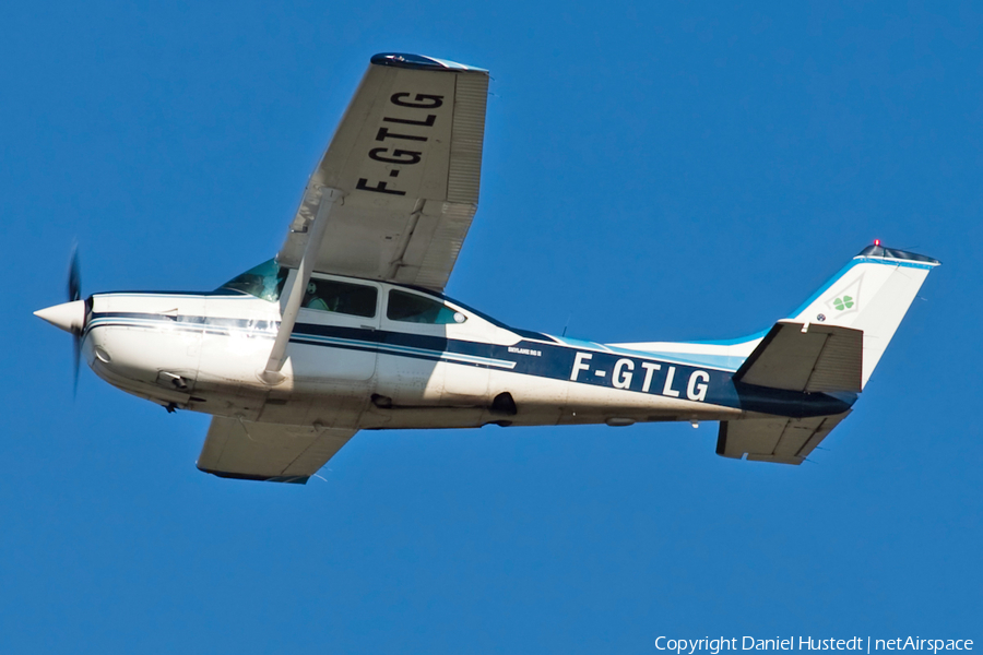 (Private) Cessna FR182 Skylane RG II (F-GTLG) | Photo 539532