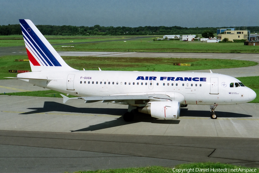 Air France Airbus A318-111 (F-GUGA) | Photo 425337