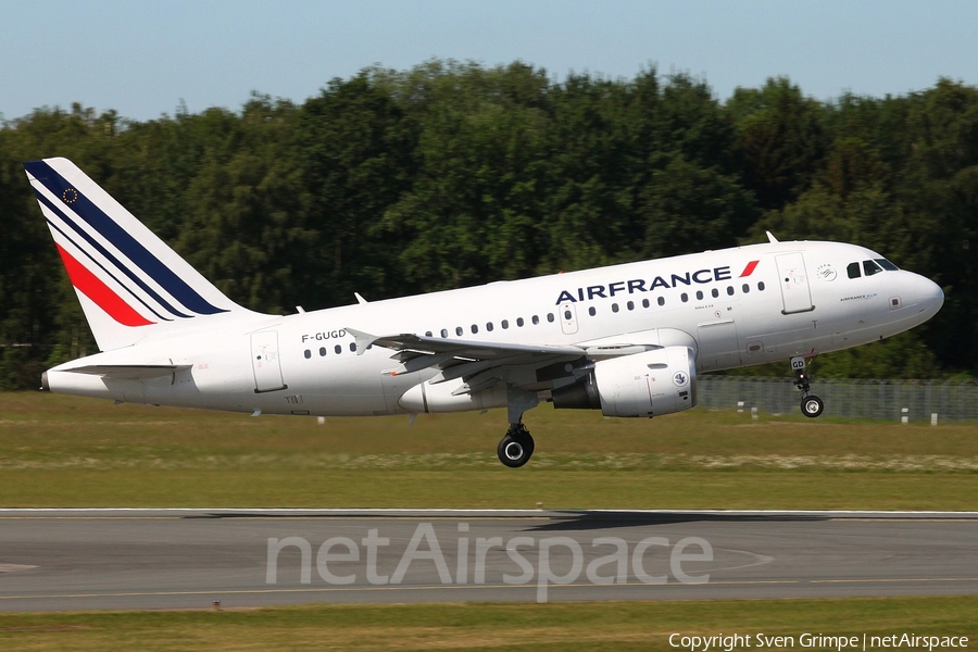 Air France Airbus A318-111 (F-GUGD) | Photo 28526