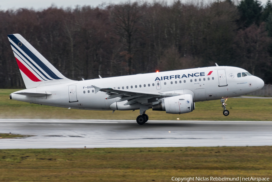 Air France Airbus A318-111 (F-GUGH) | Photo 284120