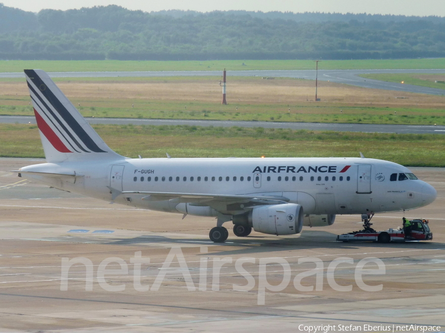 Air France Airbus A318-111 (F-GUGH) | Photo 385246