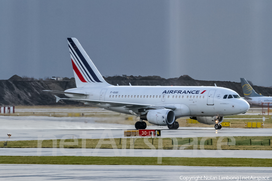 Air France Airbus A318-111 (F-GUGI) | Photo 384327