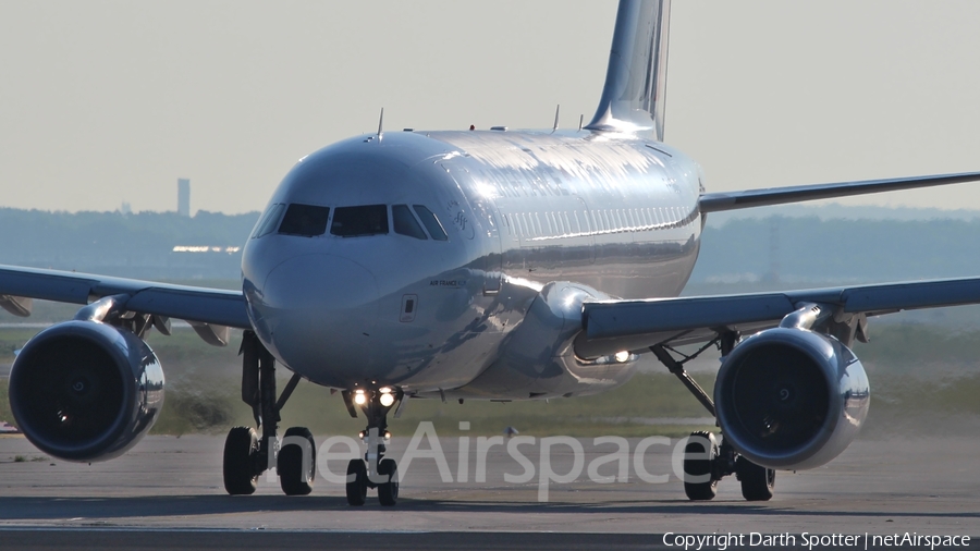 Air France Airbus A318-111 (F-GUGI) | Photo 217808