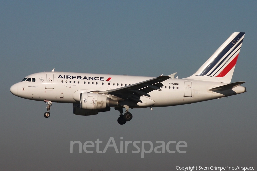 Air France Airbus A318-111 (F-GUGI) | Photo 452221