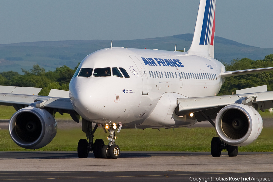 Air France Airbus A318-111 (F-GUGI) | Photo 304236