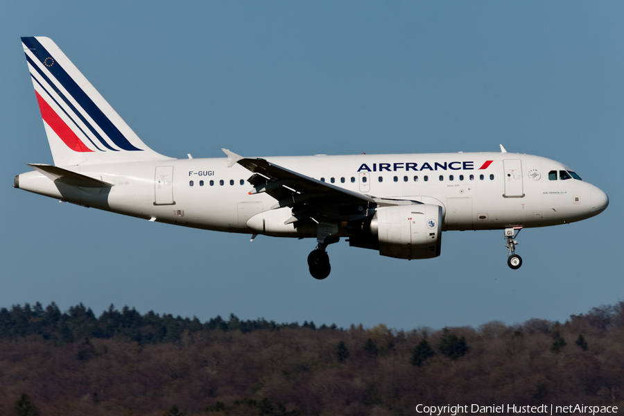 Air France Airbus A318-111 (F-GUGI) | Photo 421028