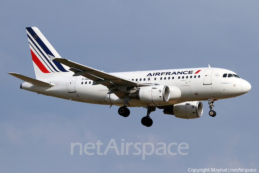 Air France Airbus A318-111 (F-GUGK) | Photo 140514