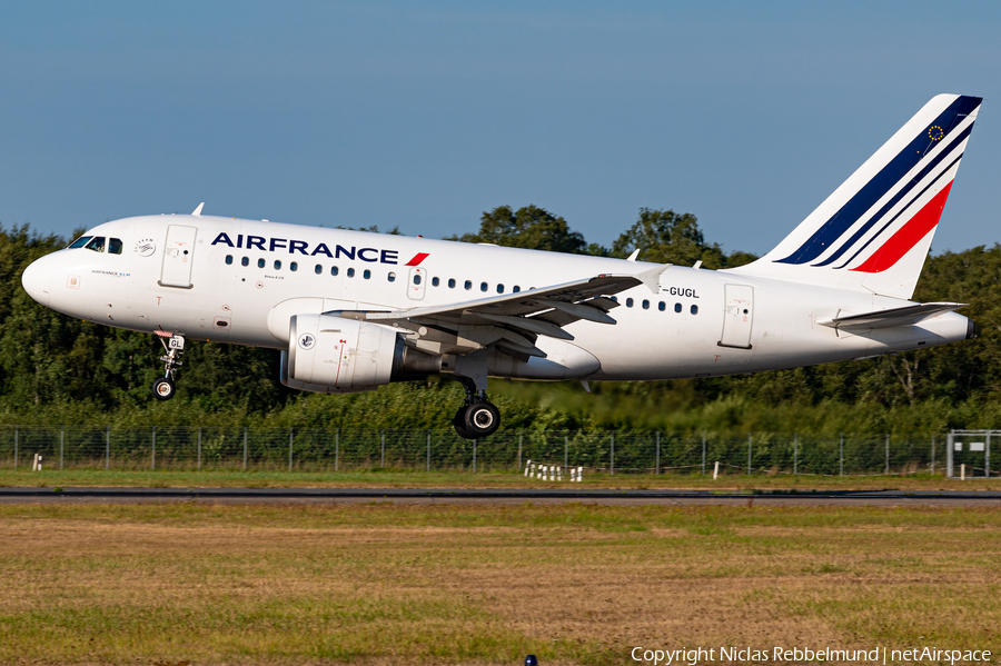 Air France Airbus A318-111 (F-GUGL) | Photo 524672