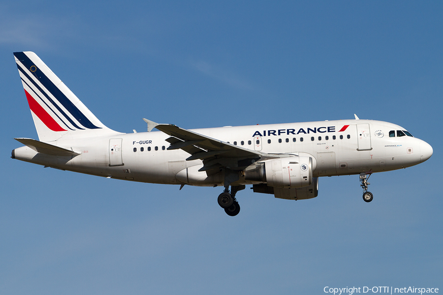 Air France Airbus A318-111 (F-GUGR) | Photo 484511