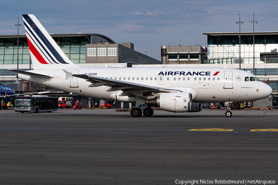 Air France Airbus A318-111 (F-GUGR) | Photo 521692