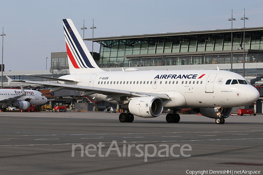 Air France Airbus A318-111 (F-GUGR) | Photo 522131