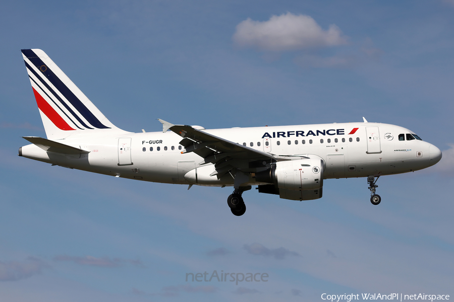 Air France Airbus A318-111 (F-GUGR) | Photo 504484