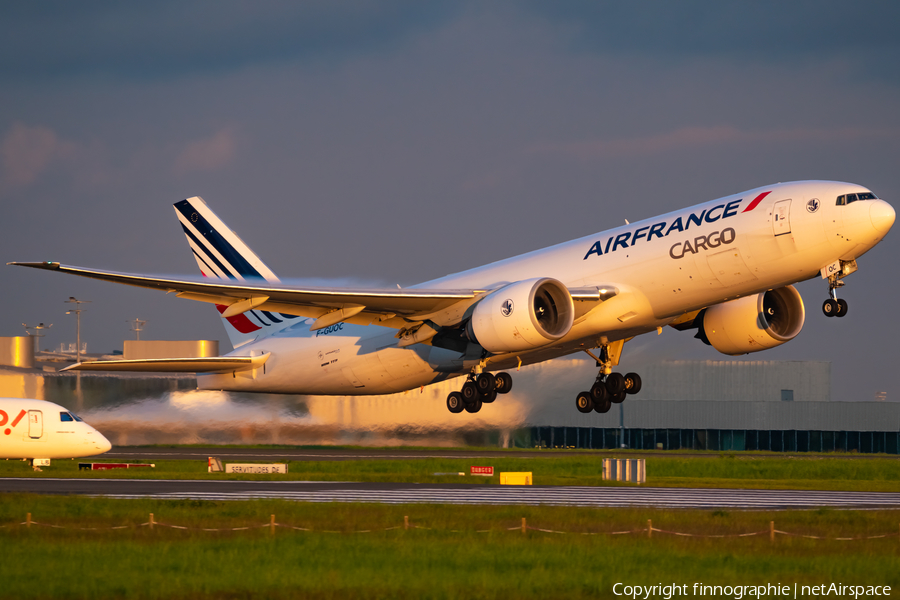 Air France Cargo Boeing 777-F28 (F-GUOC) | Photo 571639