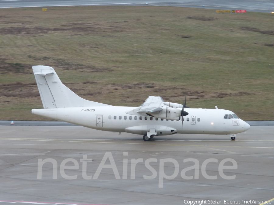 Airlinair ATR 42-500 (F-GVZB) | Photo 416906