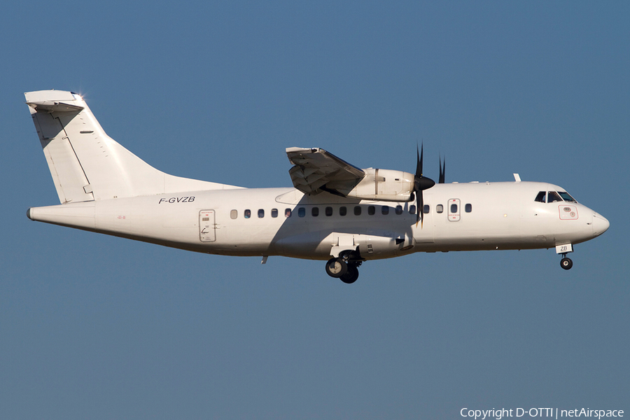 Airlinair ATR 42-500 (F-GVZB) | Photo 371488