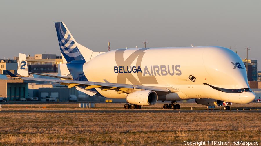 Airbus Transport International Airbus A330-743L Beluga XL (F-GXLH) | Photo 498611
